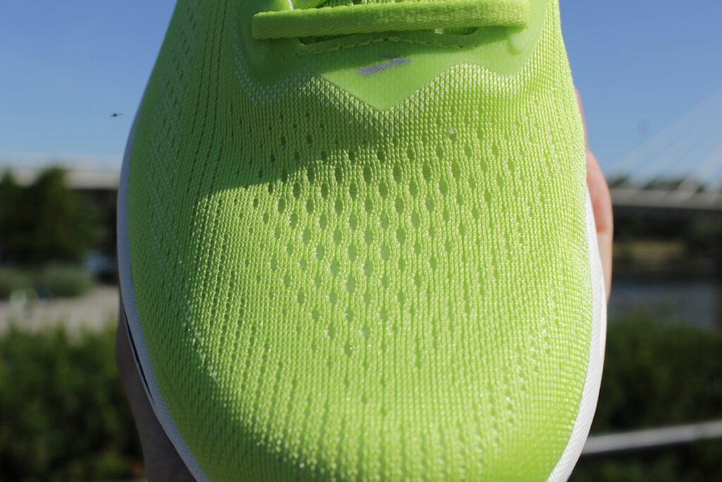 Brooks Ghost 17 - upper