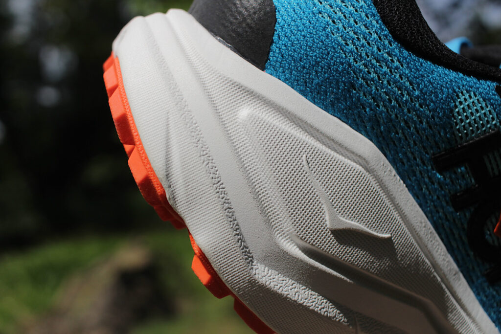 Hoka Challenger 8 - cushioning