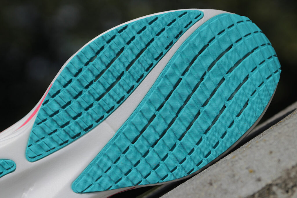 Mizuno Wave Rider 29 - outsole