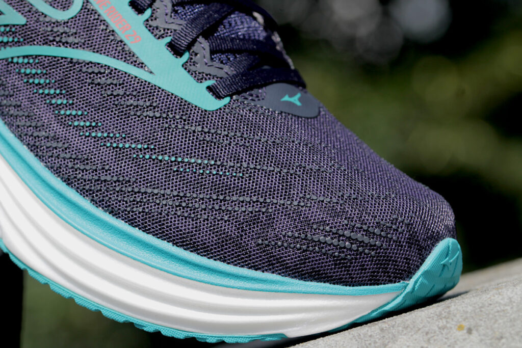 Mizuno Wave Rider 29 - toebox